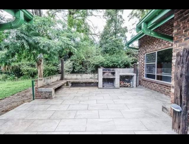 3 BEDROOM HOUSE FOR SALE IN AVIARYHILL